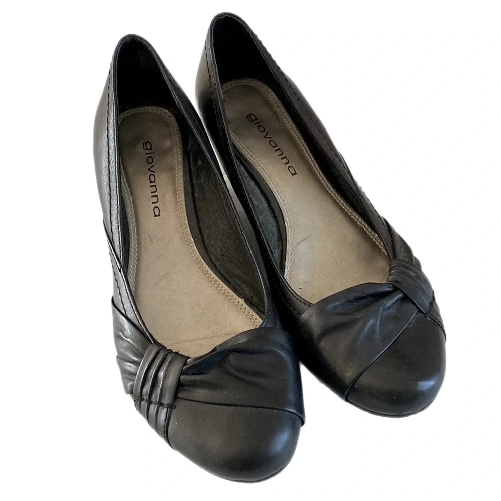 GIOVANNA black leather slip-on Wedge heels Size 6 AU - Picture 1 of 11